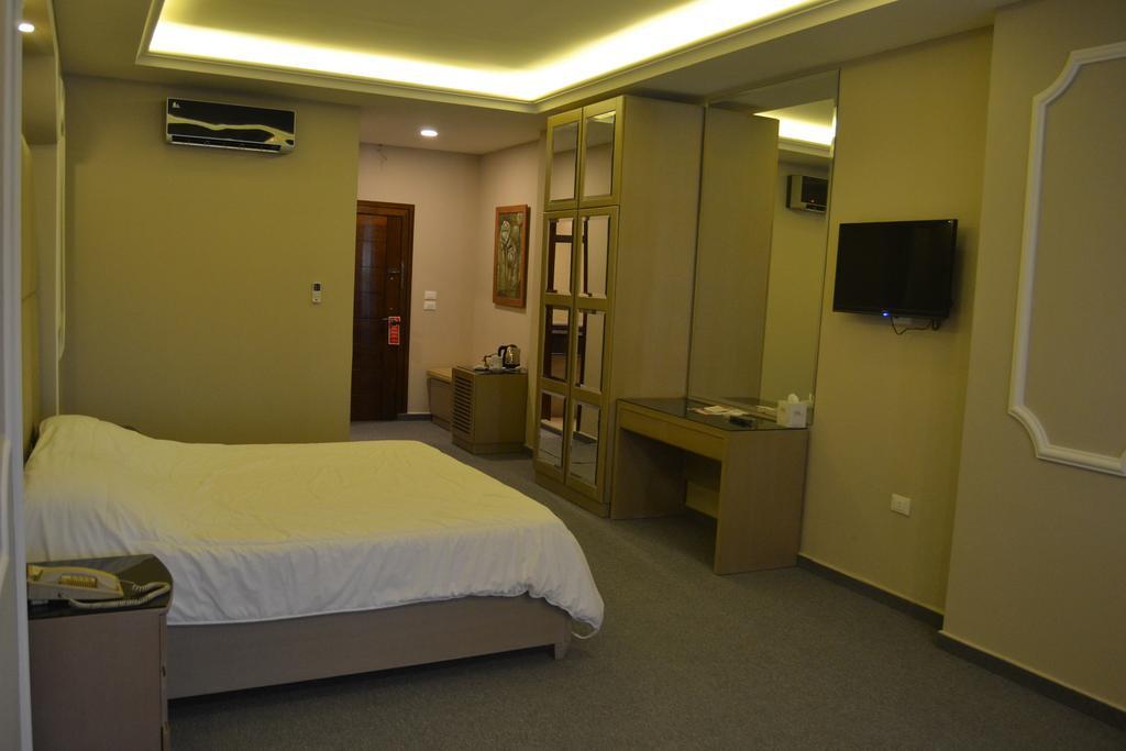 Platinum Hotel Tiro Exterior foto